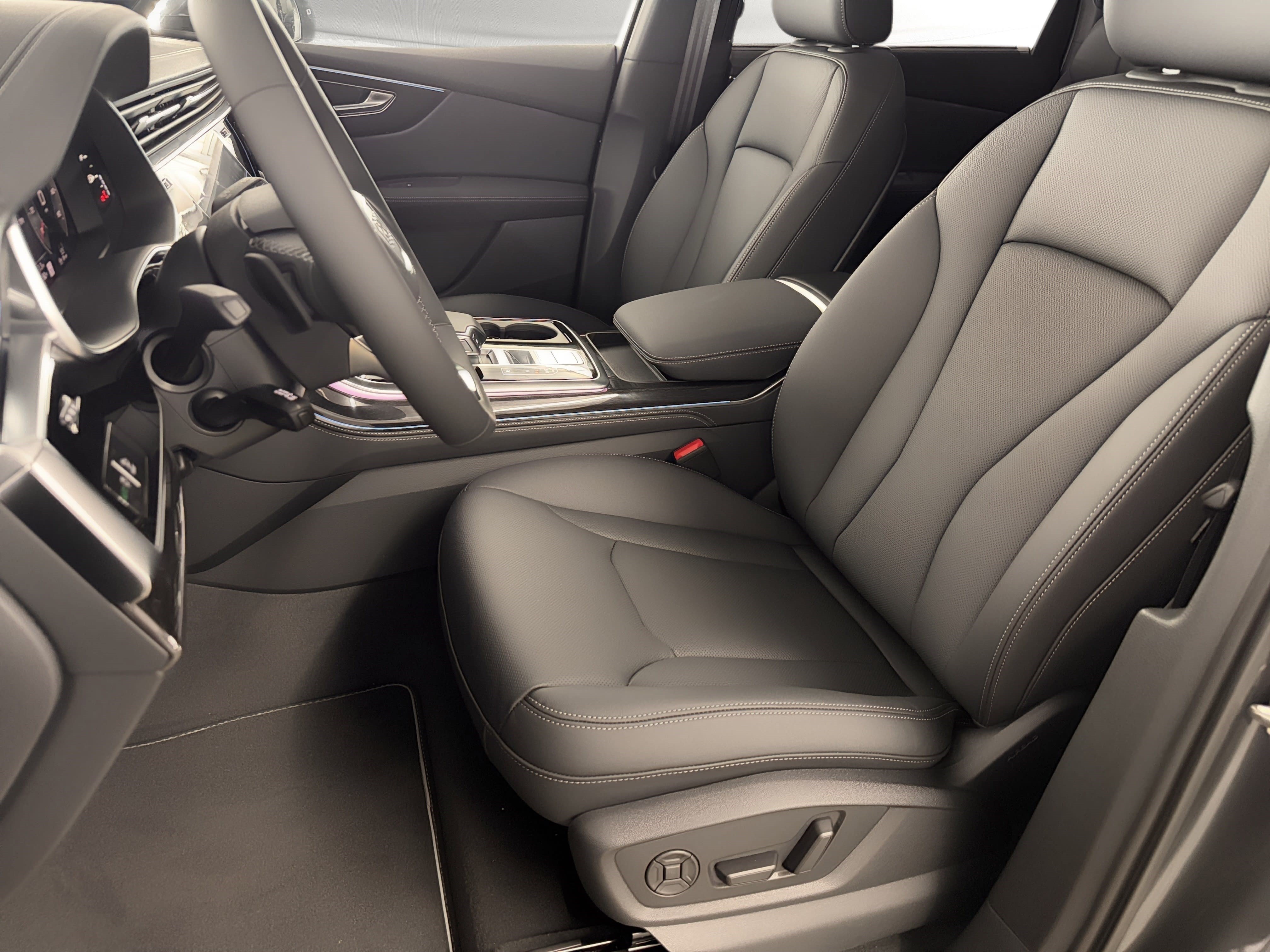 New 2026 Audi Q7 Premium Plus AWD/4WD image 5