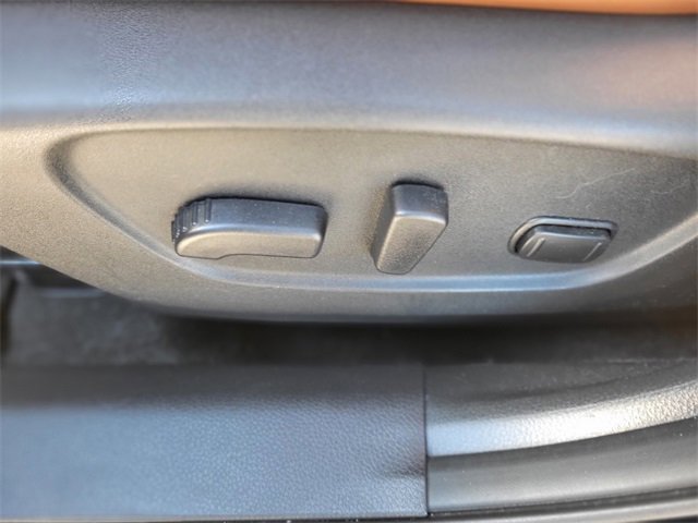 Used 2018 Nissan Rogue SL w/ Premium Package image 20