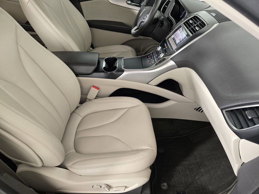 Used 2018 Lincoln MKX Premiere FWD image 15