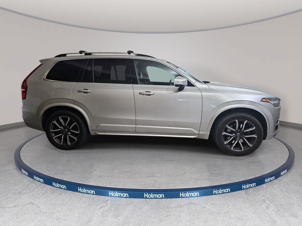 Used 2016 Volvo XC90 T6 Momentum w/ Momentum Plus Package AWD/4WD image 5