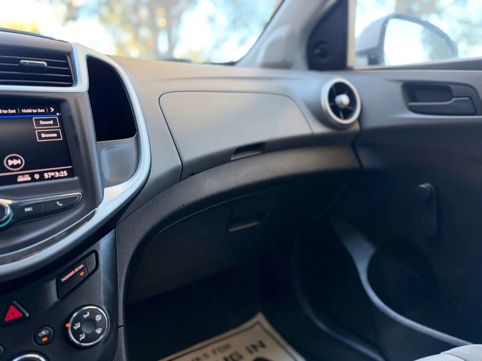 Used 2020 Chevrolet Sonic LT image 14