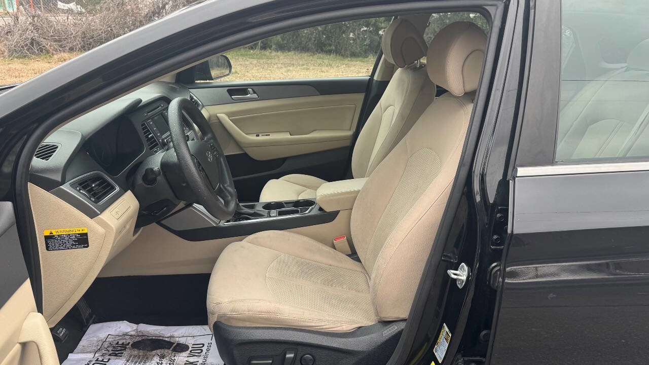 Used 2015 Hyundai Sonata SE w/ Option Group 09 image 15