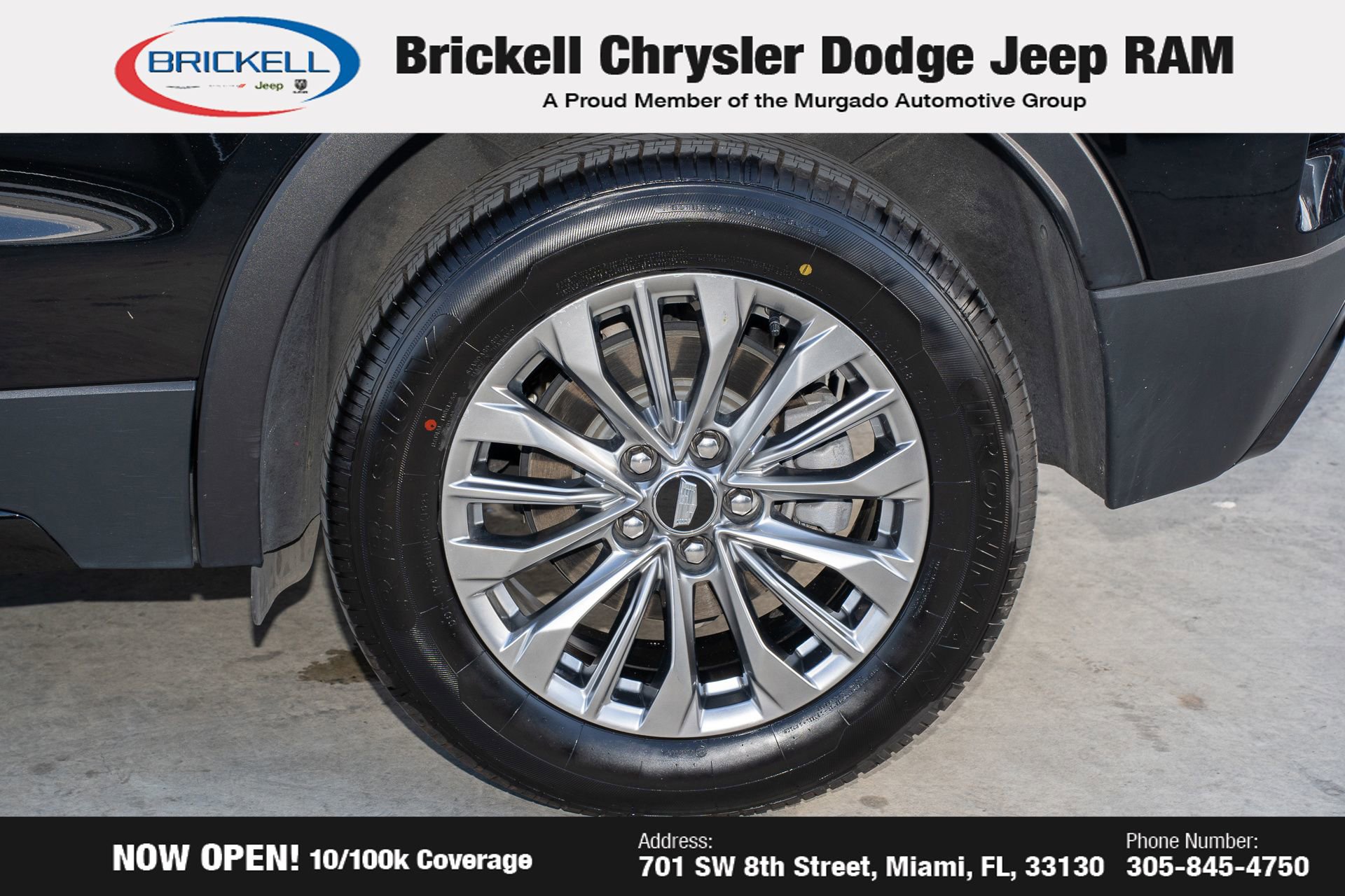 Used 2025 Cadillac XT4 Premium Luxury image 39