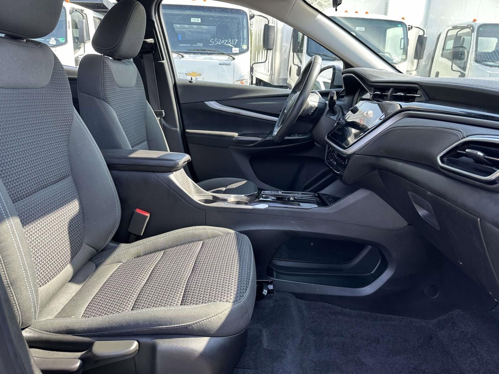 Used 2023 Chevrolet Bolt EUV LT w/ Driver Confidence Package FWD image 26