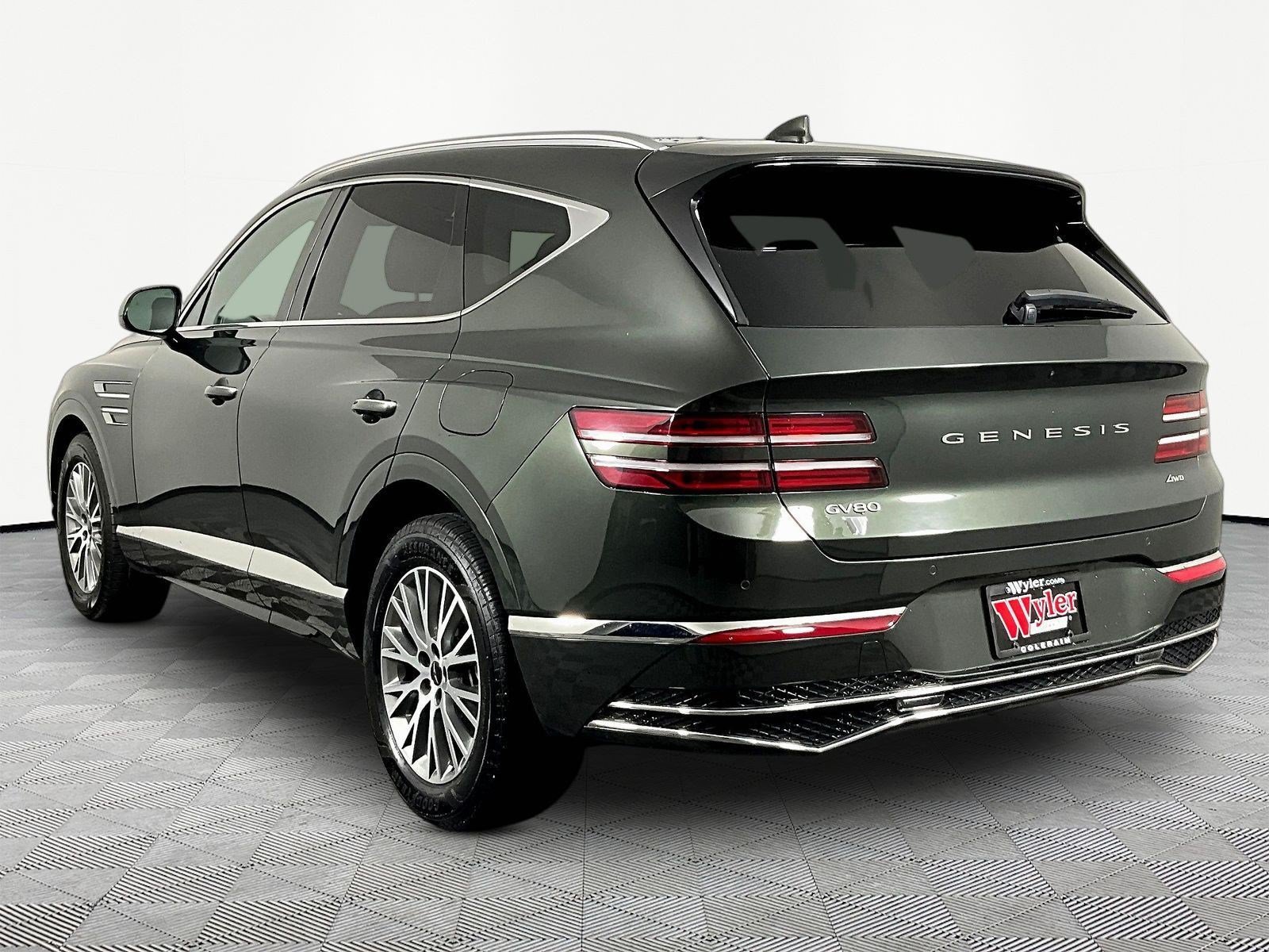 Used 2025 Genesis GV80 2.5T Standard AWD/4WD image 4