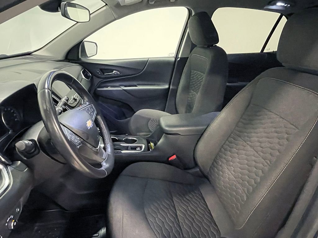 Used 2021 Chevrolet Equinox LT AWD/4WD image 3