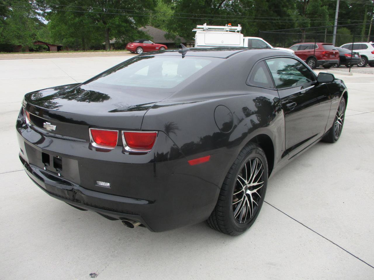 Used 2010 Chevrolet Camaro LS RWD image 21