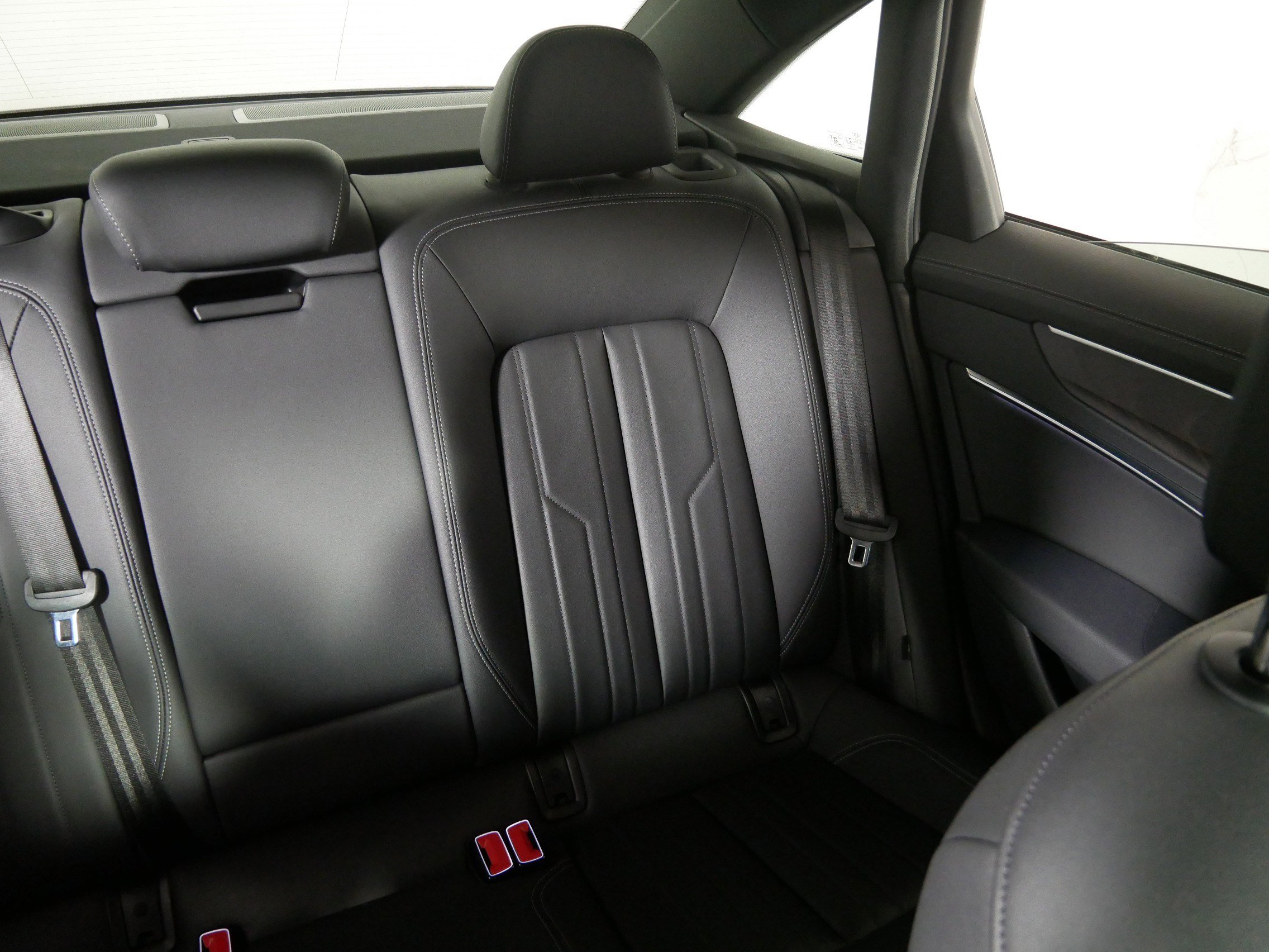 Used 2023 Audi A6 2.0T Premium image 14