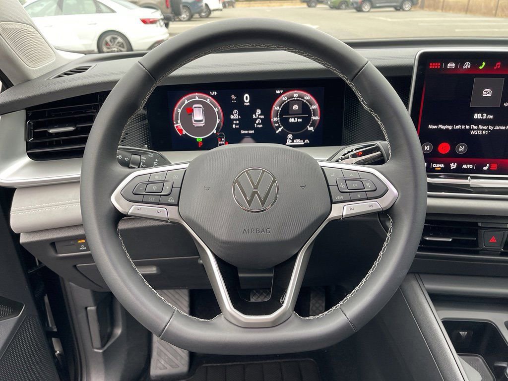 New 2026 Volkswagen Tiguan SE AWD/4WD image 13