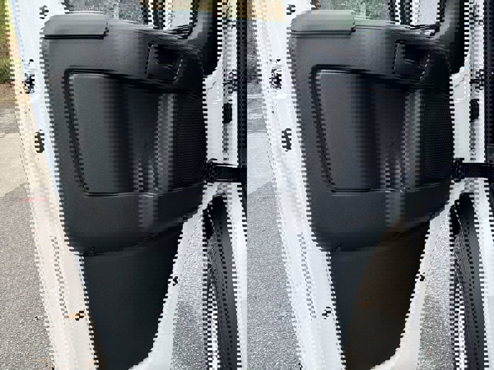 Used 2025 RAM ProMaster 2500 w/ Storage Group image 14