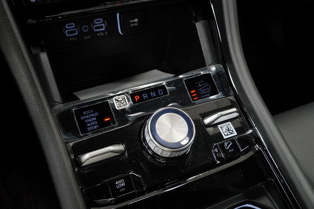 New 2025 Jeep Grand Cherokee Summit w/ Obsidian Package image 25