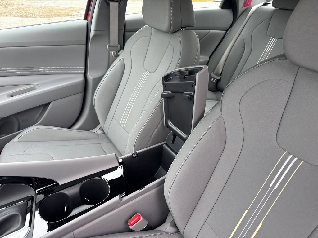 New 2026 Hyundai Elantra SEL Sport w/ Cargo Package image 30
