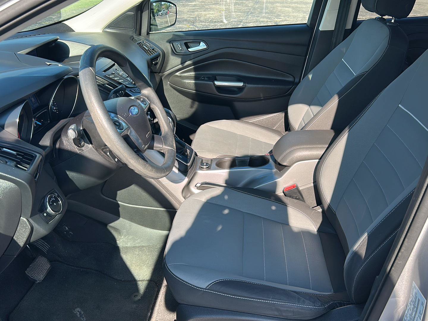 Used 2013 Ford Escape SE FWD image 20