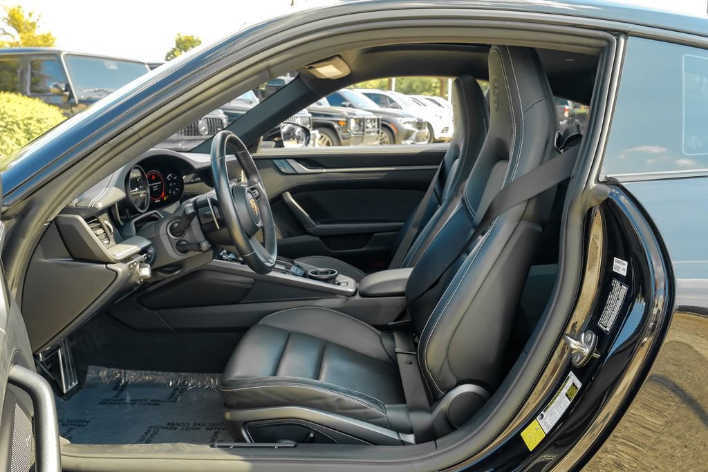 Used 2020 Porsche 911 Carrera S RWD image 42
