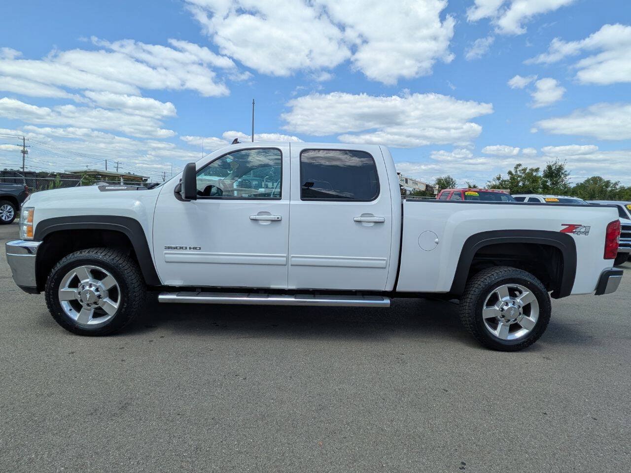 Used 2013 Chevrolet Silverado 3500 LTZ w/ LTZ Plus Package AWD/4WD image 3