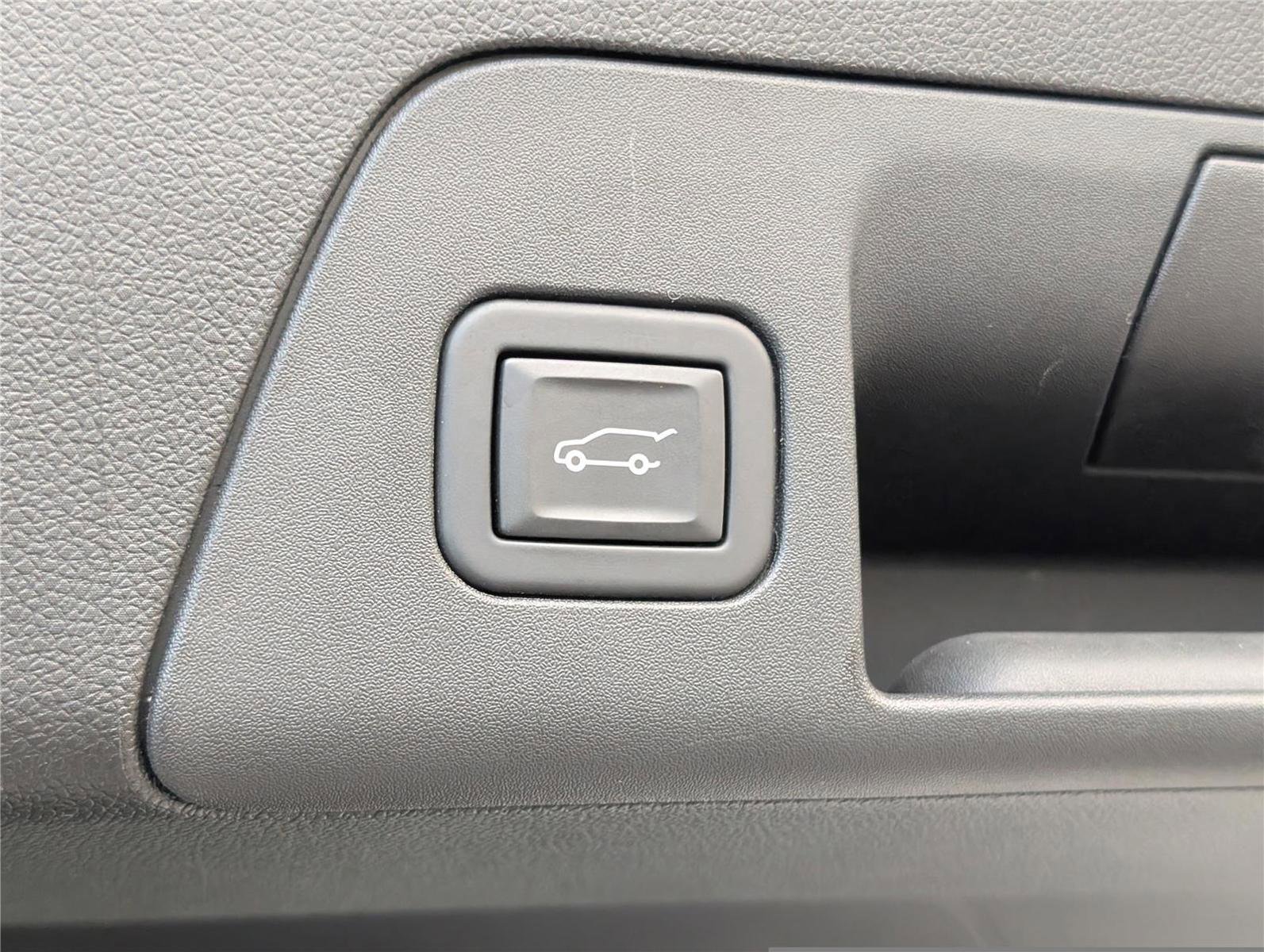 Used 2023 Buick Envision Preferred image 14