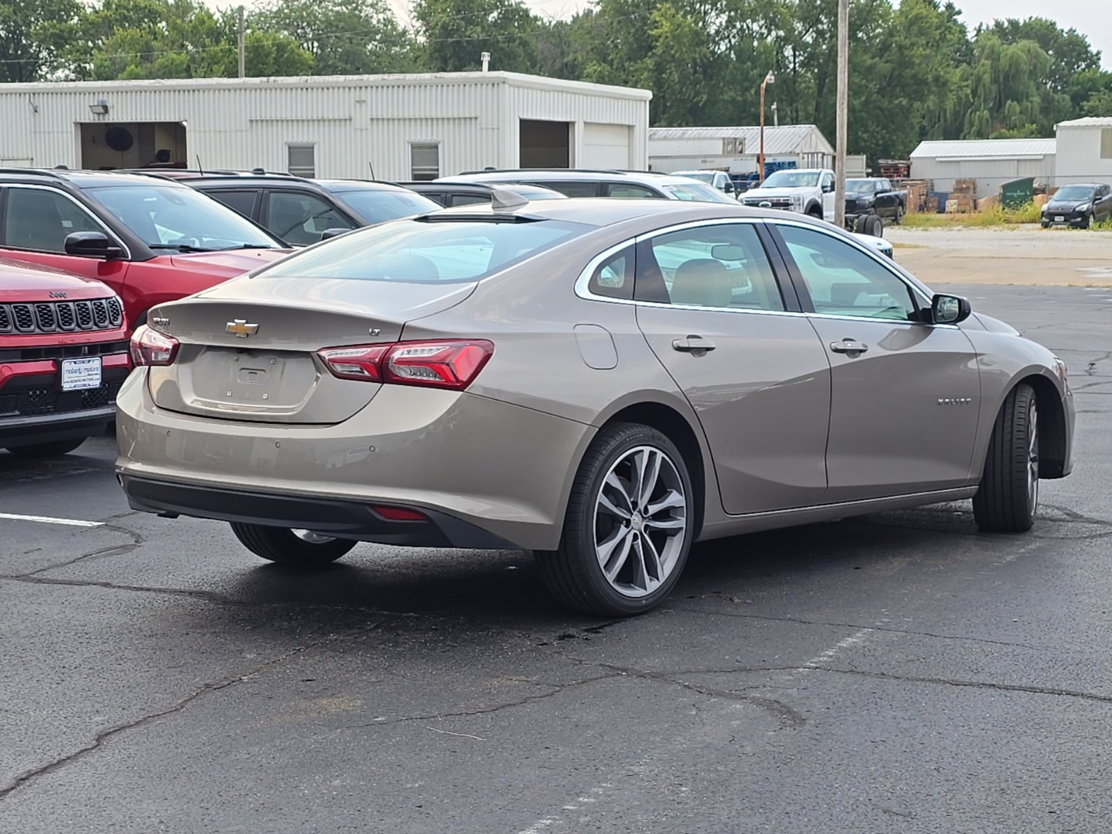 Used 2024 Chevrolet Malibu LT FWD image 44