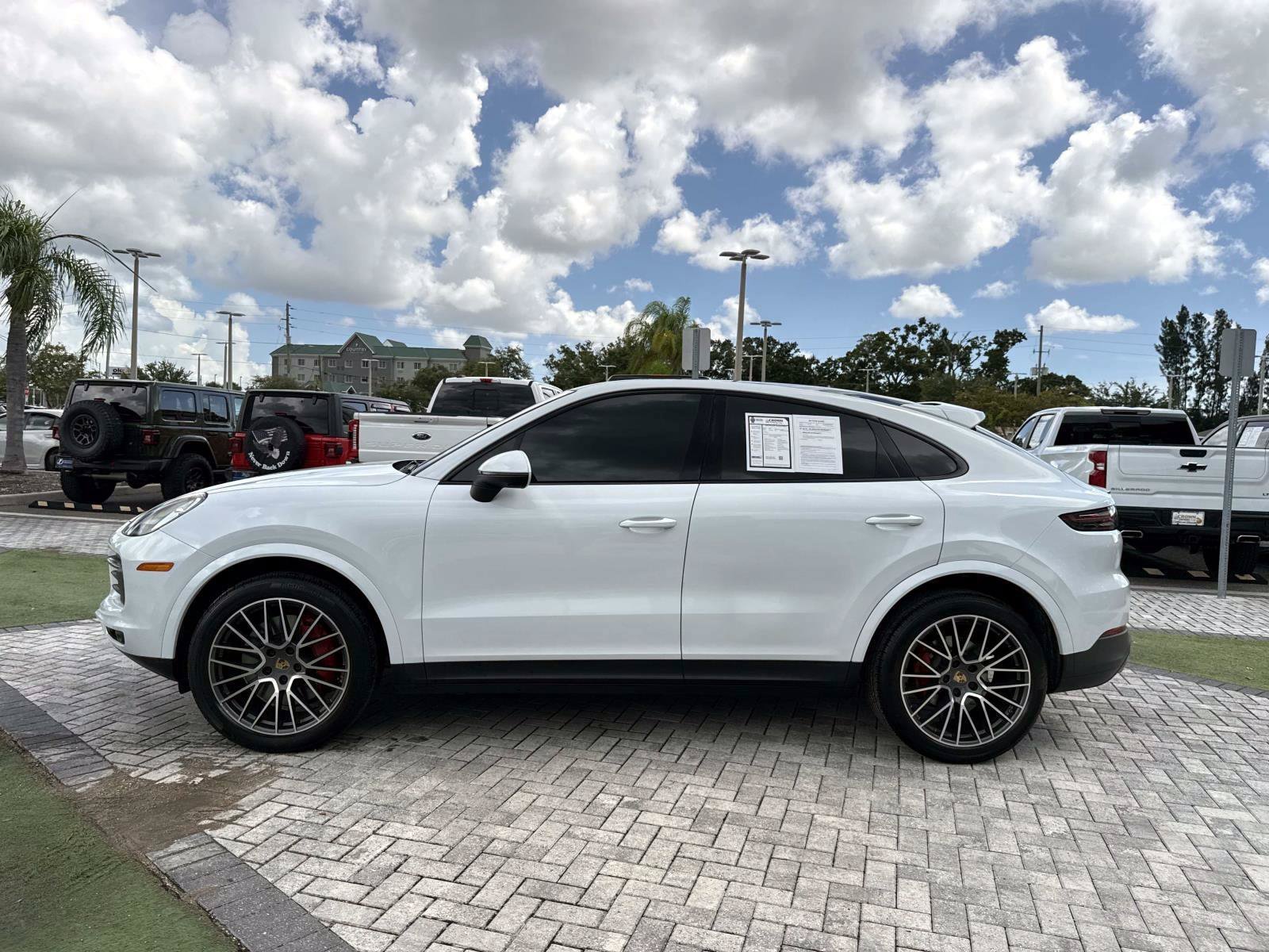 Used 2021 Porsche Cayenne Coupe w/ Premium Package AWD/4WD image 3