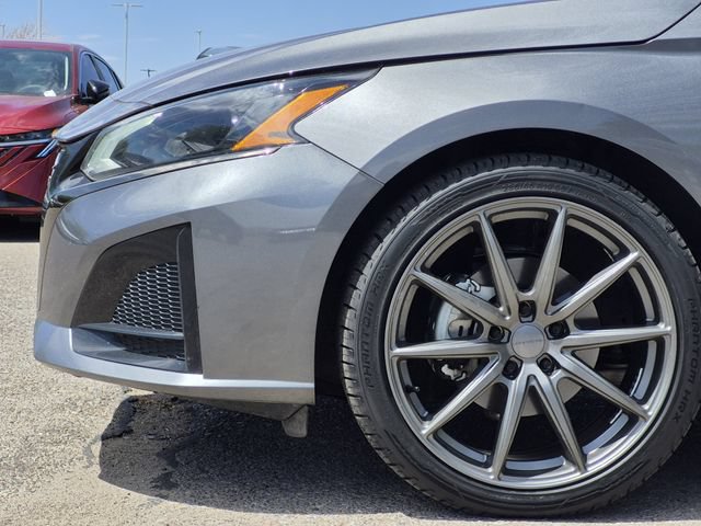 Certified 2024 Nissan Altima 2.5 SR FWD image 6