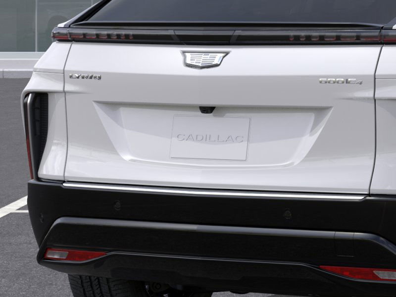 New 2025 Cadillac Lyriq Luxury image 14