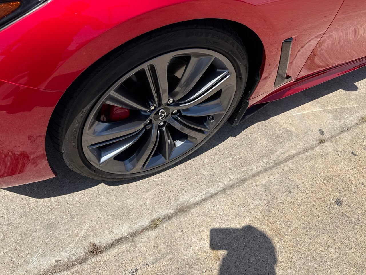 Used 2022 INFINITI Q60 Red Sport 400 w/ Cargo Package RWD image 13