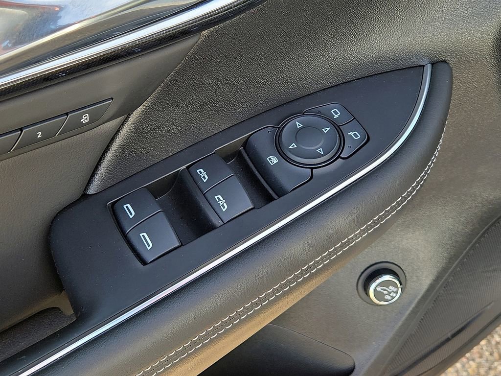 Used 2023 Buick Envision Essence w/ Sport Touring Package image 23