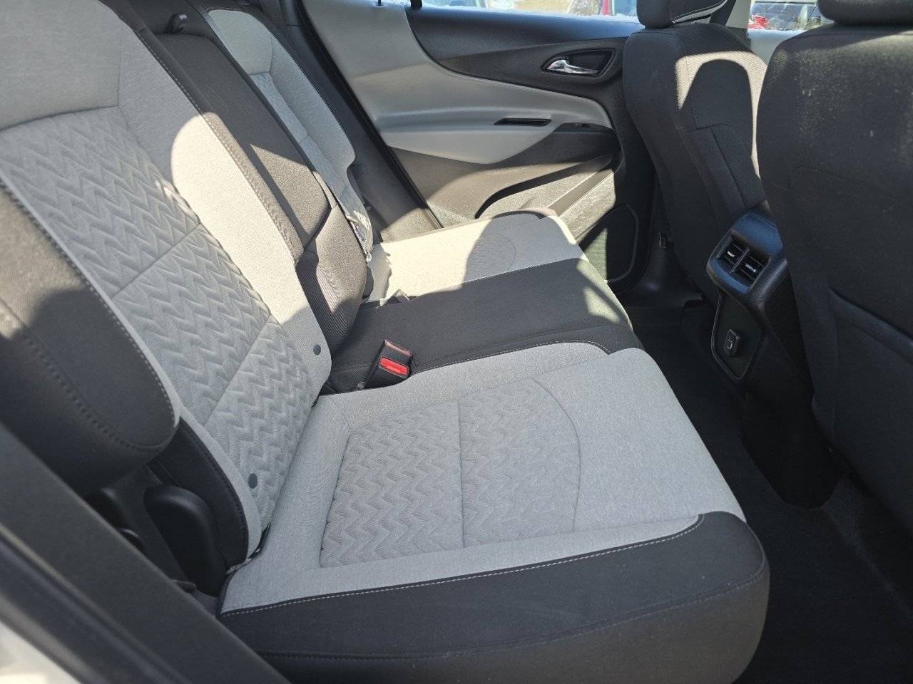 Used 2022 Chevrolet Equinox LS w/ LPO, Floor Liner Package image 17