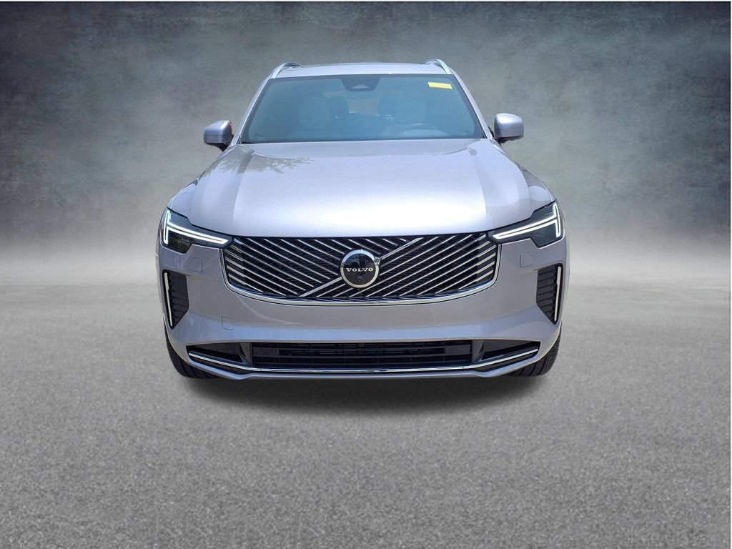 New 2026 Volvo XC90 B5 Plus AWD/4WD image 2