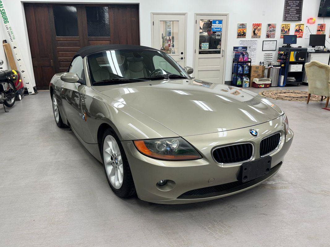 Used 2004 BMW Z4 2.5i RWD image 28