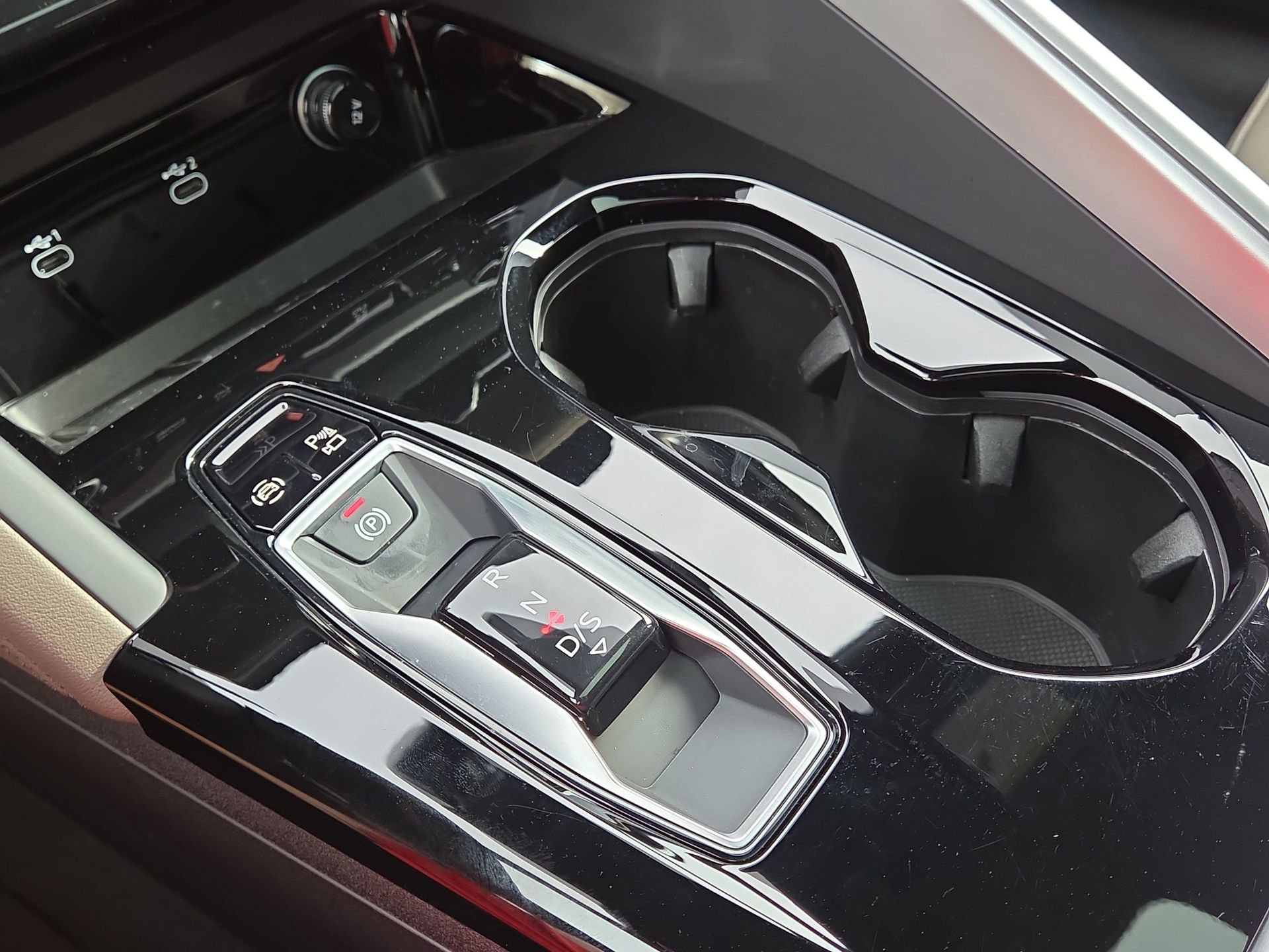 Certified 2025 Audi Q5 Premium w/ Convenience Package image 22