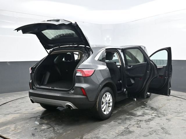 Used 2020 Ford Escape SE image 45