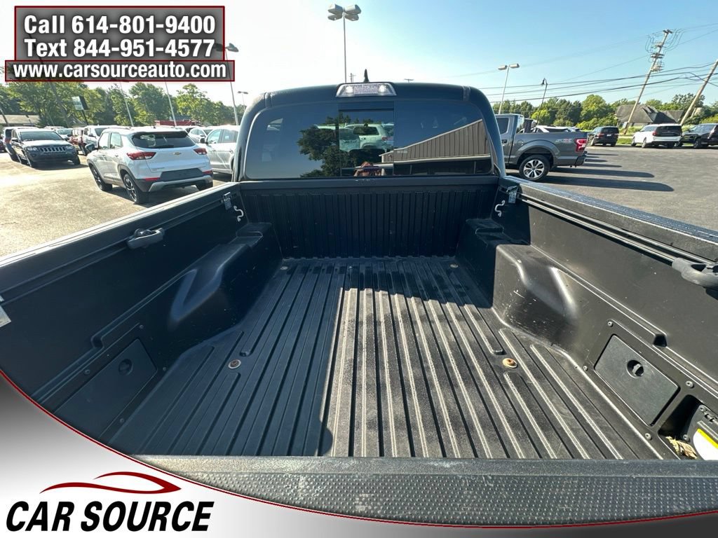 Used 2017 Toyota Tacoma TRD Sport w/ Tow Package (A/T) AWD/4WD image 26