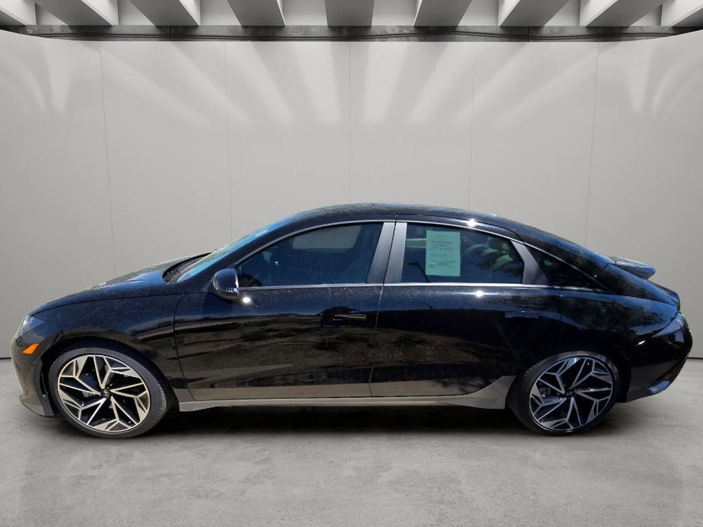 Used 2024 Hyundai Ioniq 6 SEL AWD/4WD image 2