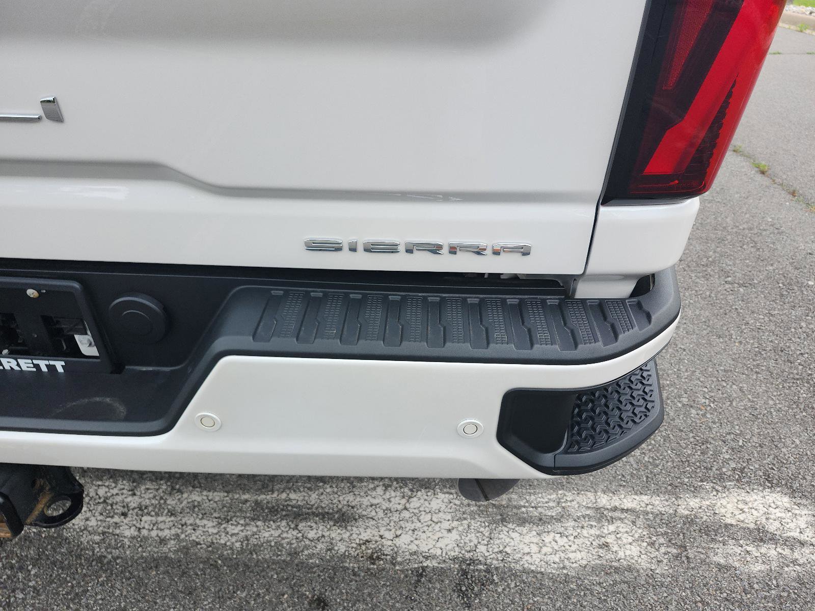 Used 2024 GMC Sierra 2500 Denali Ultimate AWD/4WD image 5