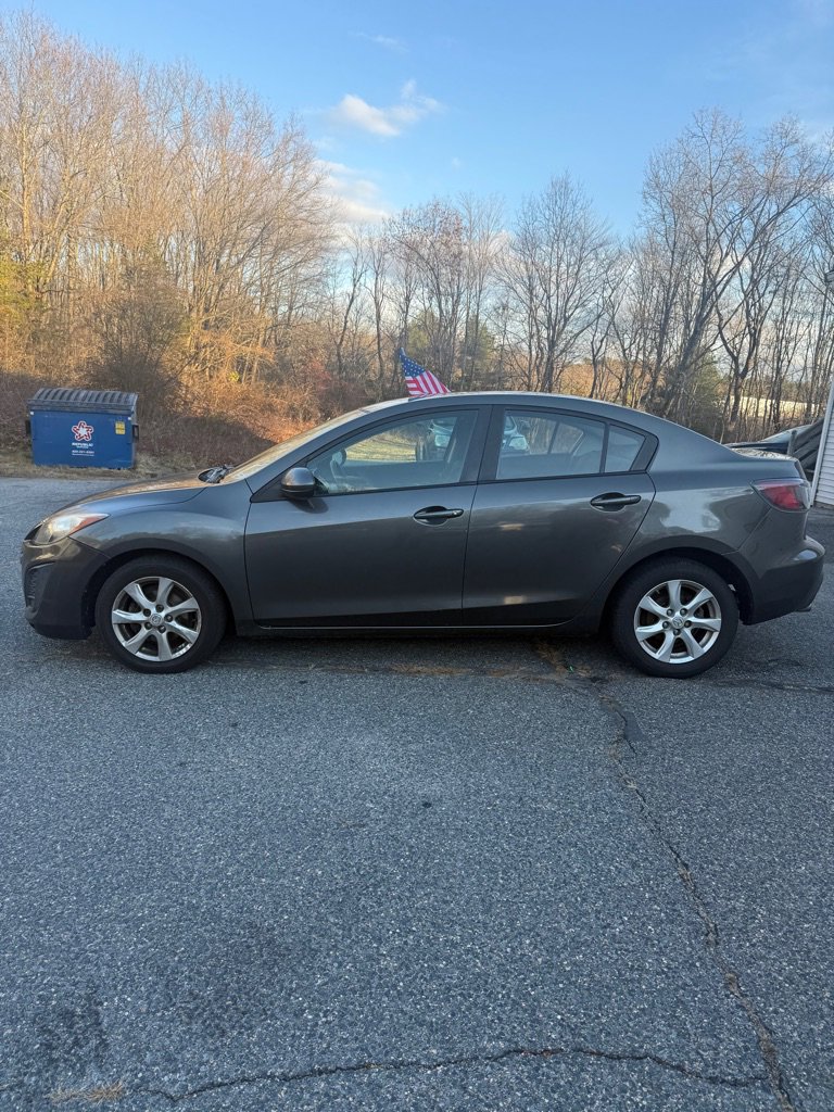Used 2011 MAZDA MAZDA3 i Touring image 26