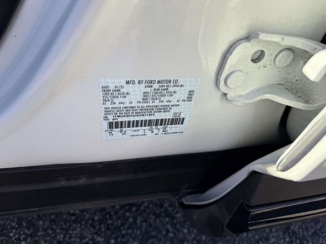 Used 2025 Ford Explorer ST-Line image 25