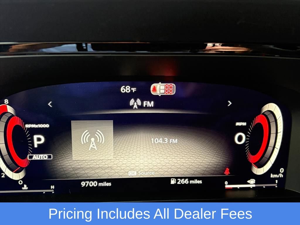 Used 2026 Nissan Pathfinder SL AWD/4WD image 8