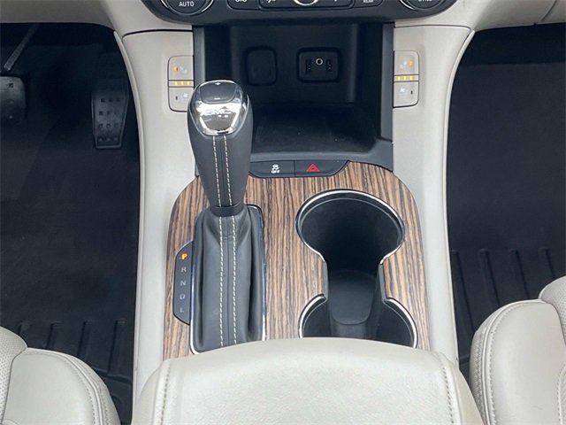 Used 2019 GMC Acadia Denali image 18