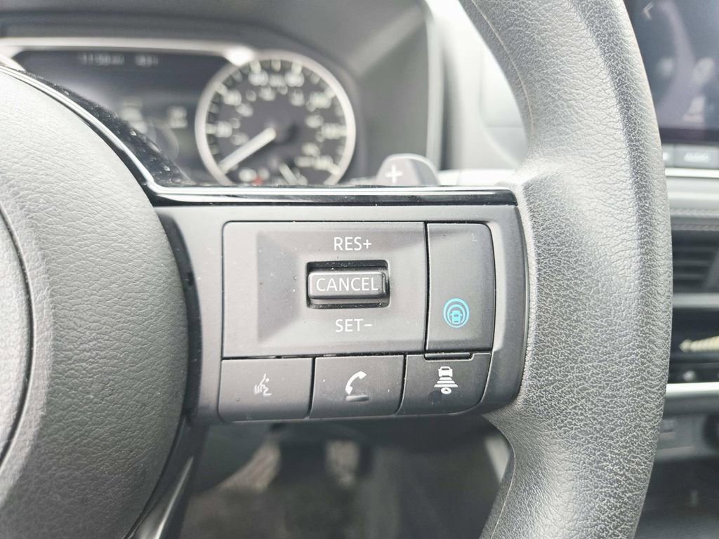Used 2023 Nissan Rogue SV image 21