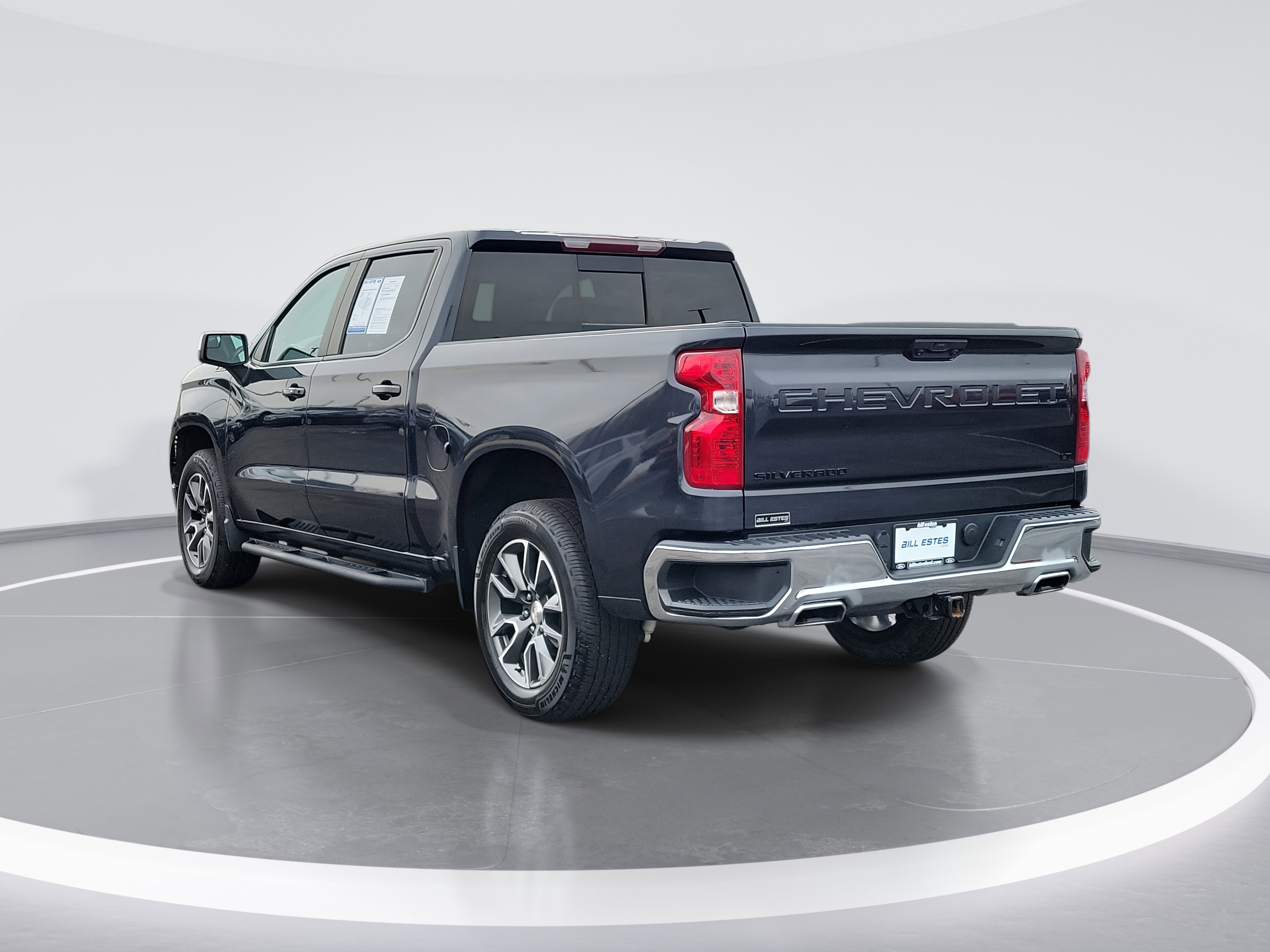 Used 2022 Chevrolet Silverado 1500 LT image 4