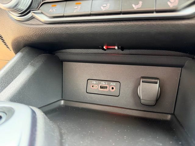 Used 2022 Nissan Sentra SV image 21