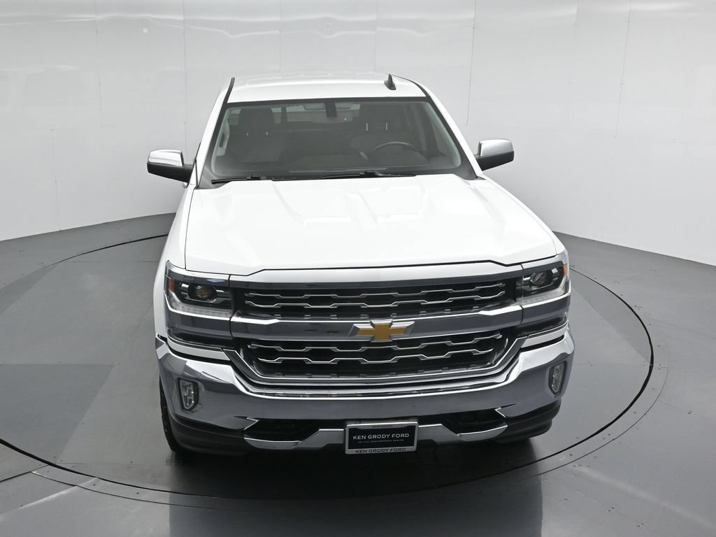 Used 2018 Chevrolet Silverado 1500 LTZ AWD/4WD image 34