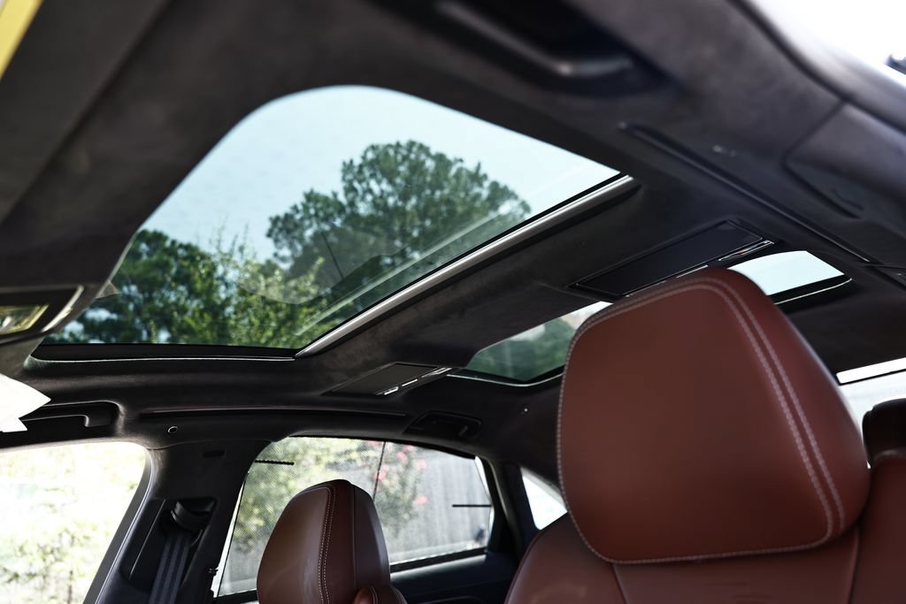 Used 2025 Audi S8 AWD/4WD image 19