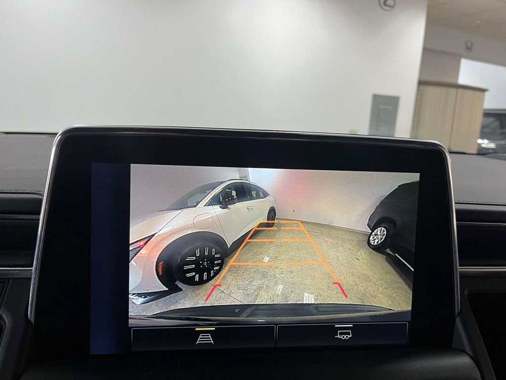 Used 2024 Chevrolet Tahoe LT image 20