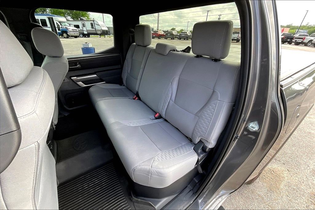 Used 2025 Toyota Tundra SR5 AWD/4WD image 28