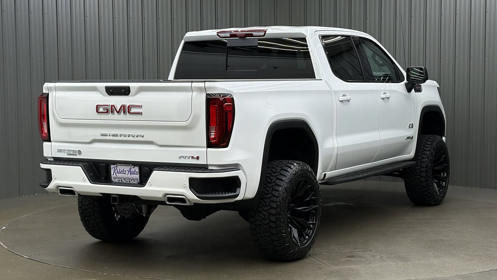 Used 2026 GMC Sierra 1500 AT4 w/ AT4 Premium Package AWD/4WD image 5