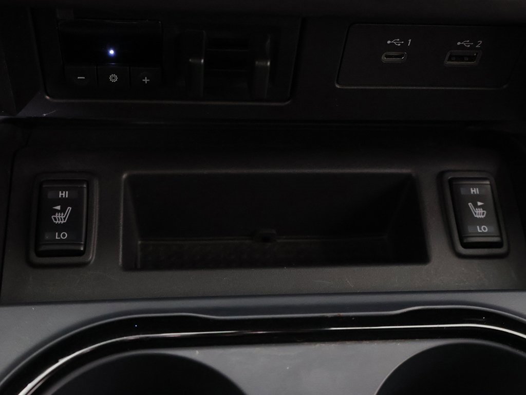 Used 2021 Nissan Titan PRO-4X w/ Pro-4x Convenience Package image 58