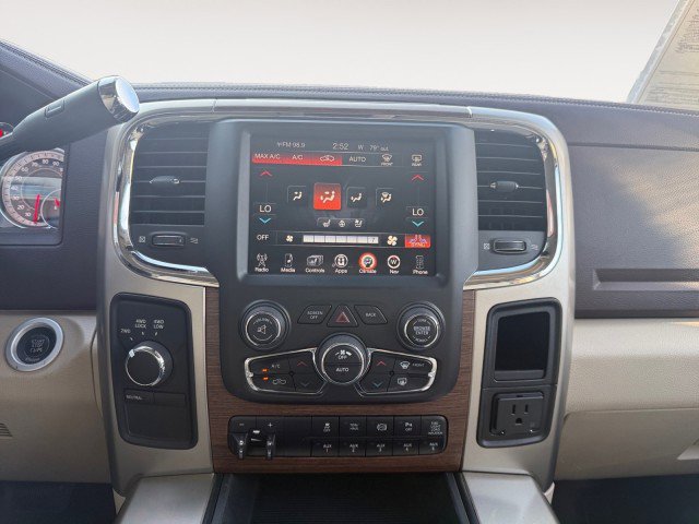 Used 2013 RAM 2500 Laramie w/ Convenience Group image 8