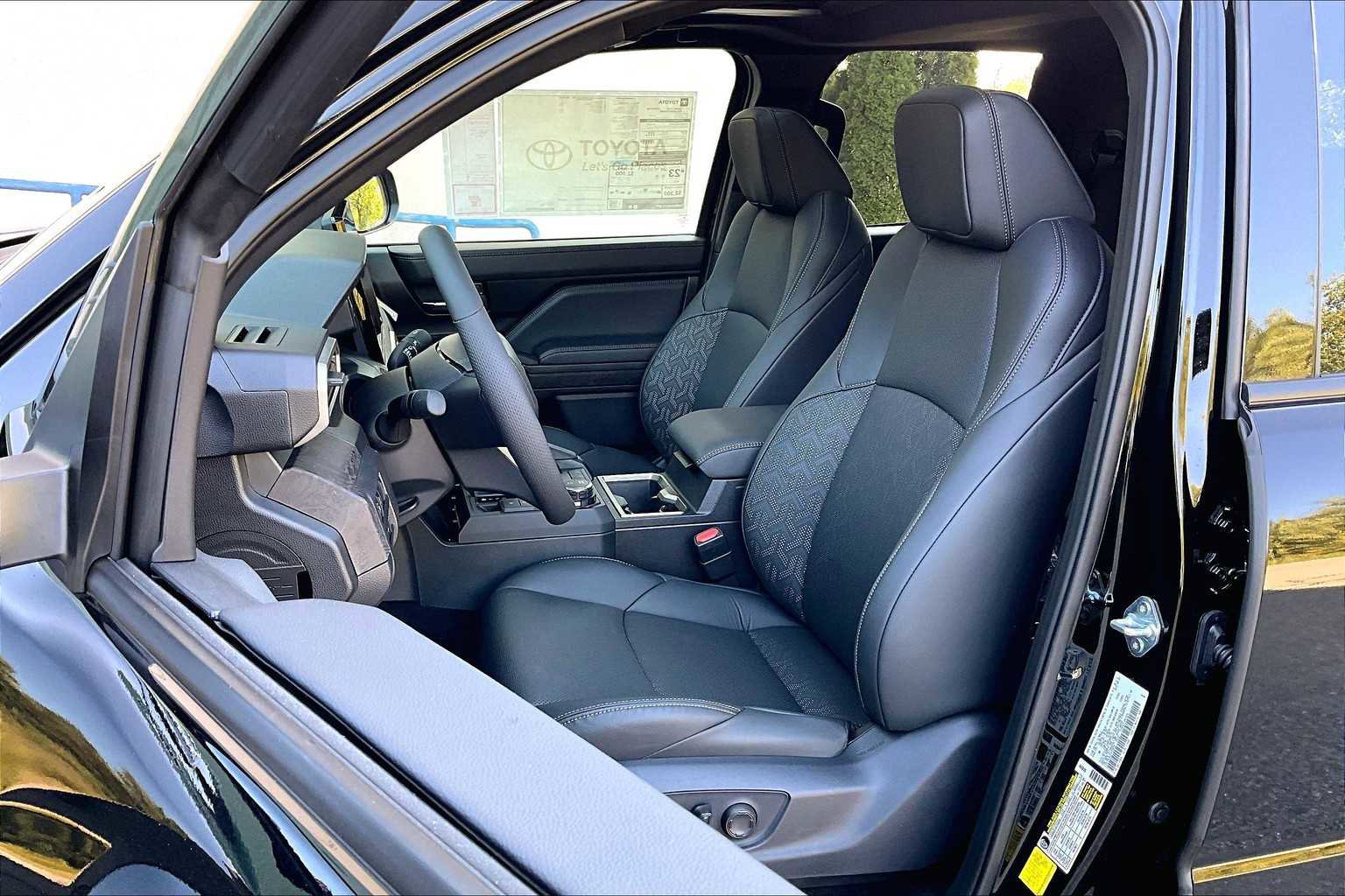 New 2025 Toyota Tacoma Limited image 9