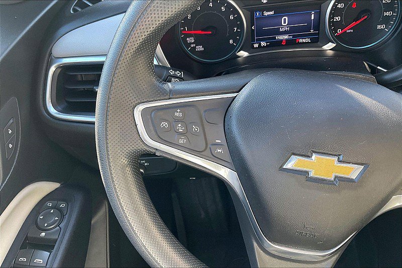 Used 2020 Chevrolet Equinox LT w/ LPO, Floor Liner Package AWD/4WD image 11
